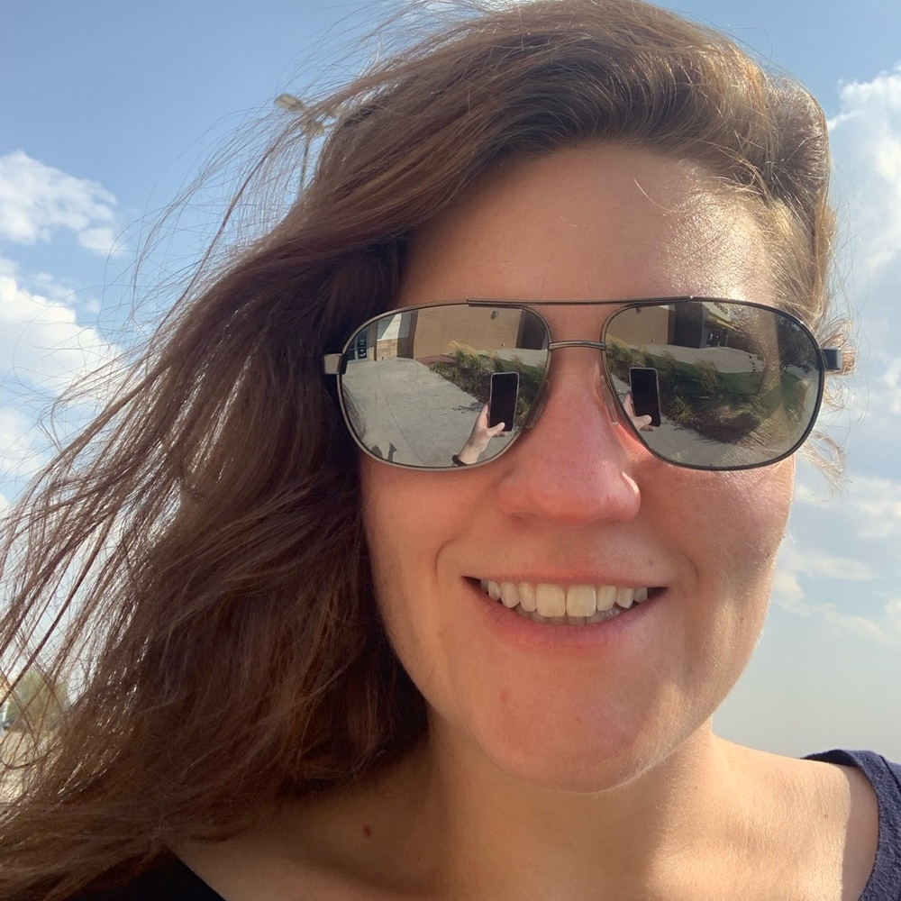 Meet your Posher, Ashley